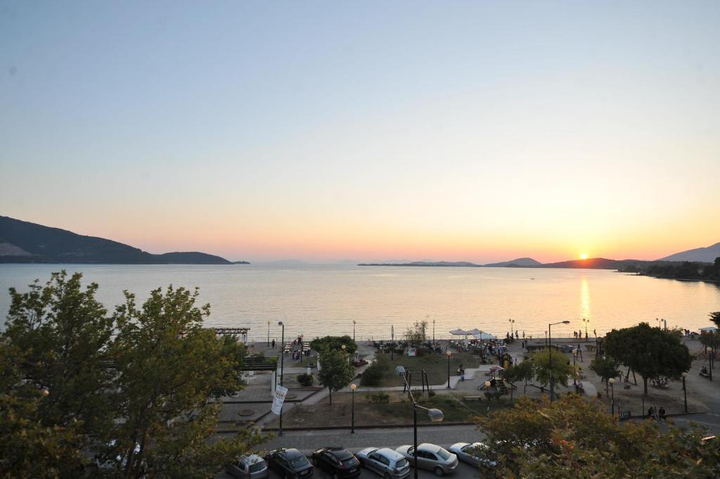 El Greco Otel İgumeniça Dış mekan fotoğraf